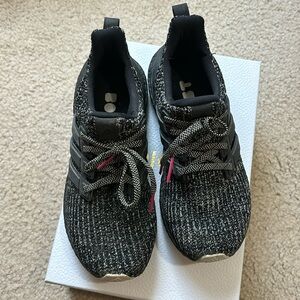 Ultraboost Adidas Sneakers